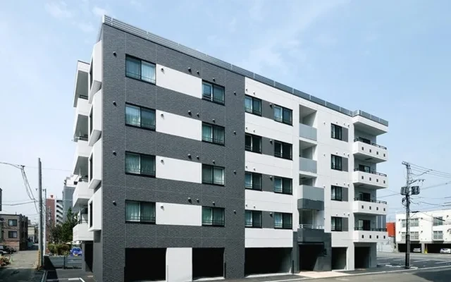 エルファロ７６ 0