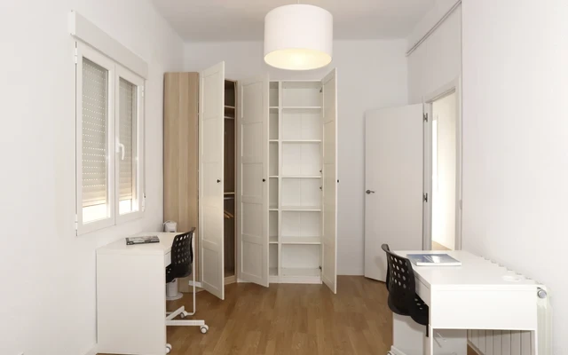 Comforts of Home- Calle Cea Bermúdez 15 3