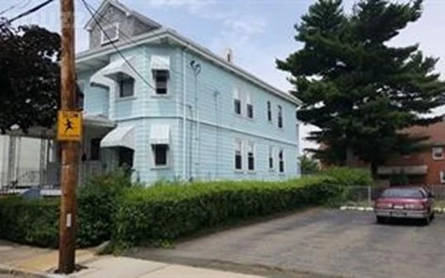 Bowdoin St., Medford, MA 02155 4