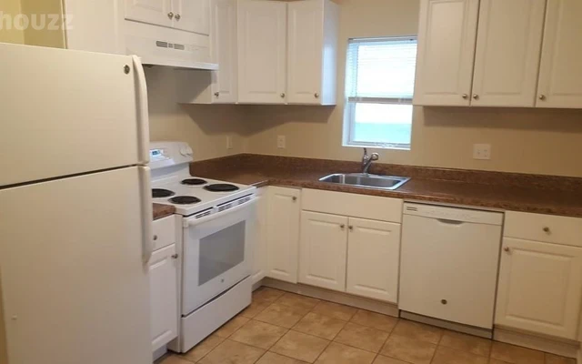 Thorndike, Revere, MA 02151 2