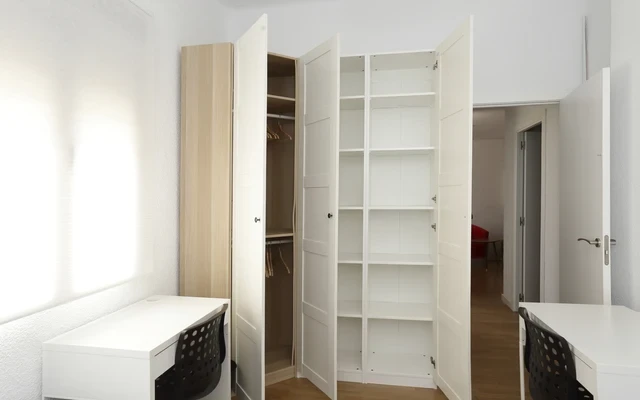 Comforts of Home- Calle Cea Bermúdez 15 4